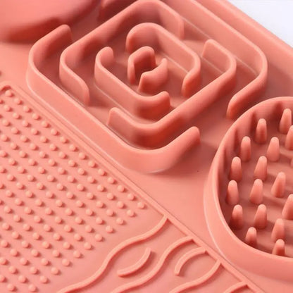 TreatMaze™