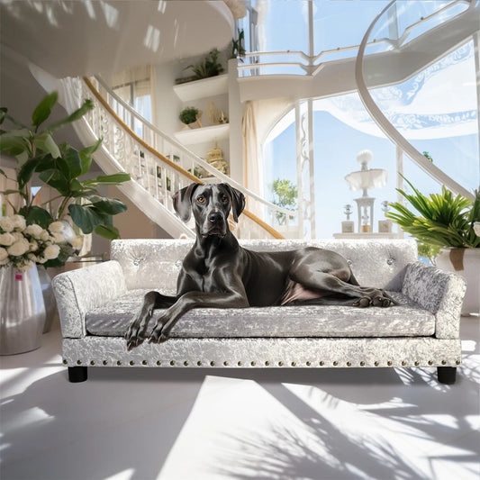 LuxeLounge™